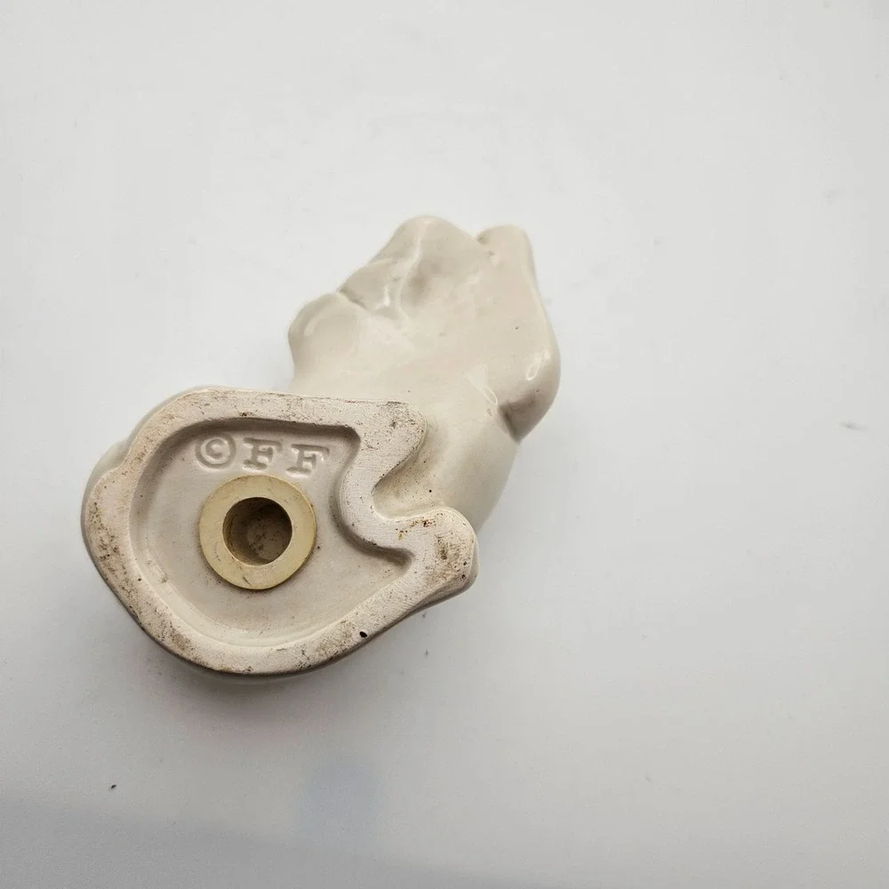 Vintage‎ Sleeping Cat Pepper Shaker Cream Ceramic Kitty Novelty Kitchen Decor